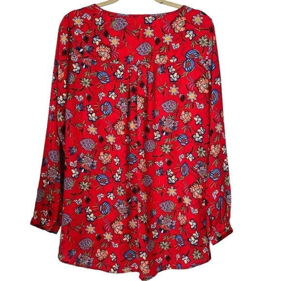 Chelsea & Theodore Red Floral Popover Top Size Large - Picture 2 of 9